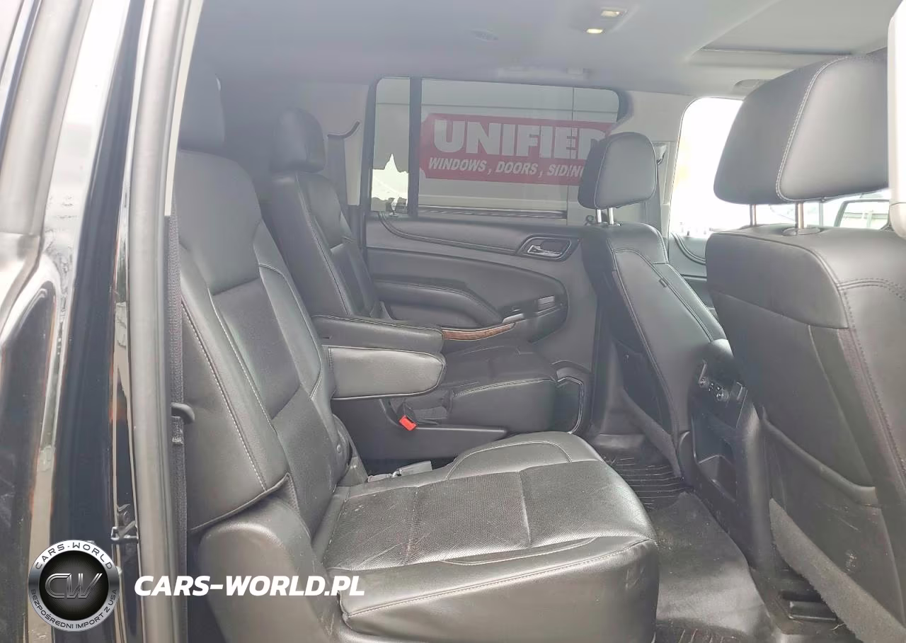 2018 Chevrolet Suburban K1500 Premier VIN:1GNSKJKC3JR151211 - 11