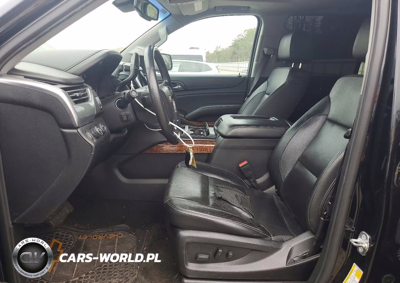 2018 Chevrolet Suburban K1500 Premier VIN:1GNSKJKC3JR151211 - 7
