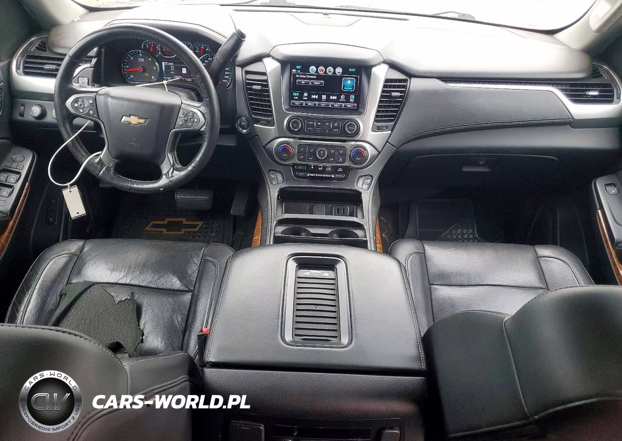 2018 Chevrolet Suburban K1500 Premier VIN:1GNSKJKC3JR151211 - 8