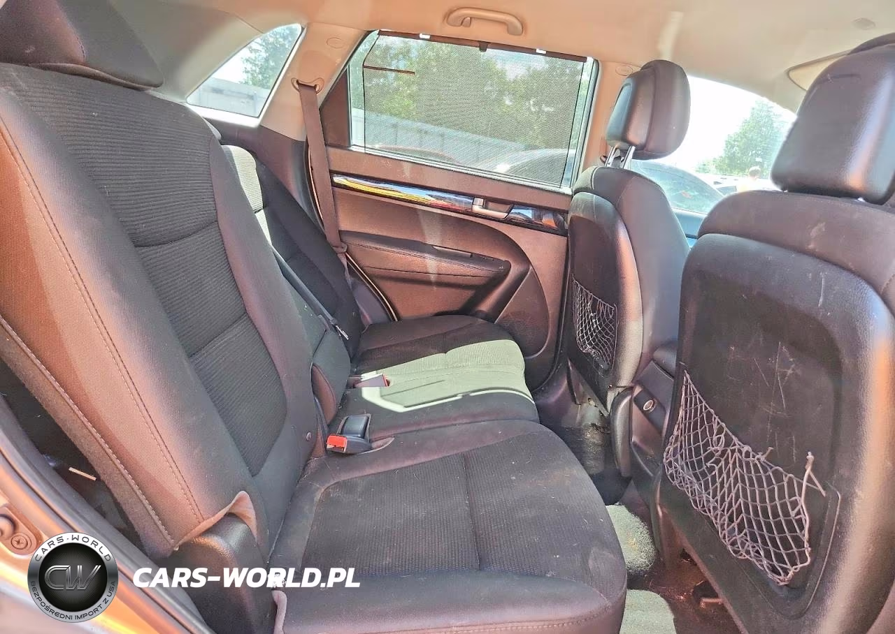 2015 Kia Sorento Lx VIN:5XYKTDA61FG638528 - 11