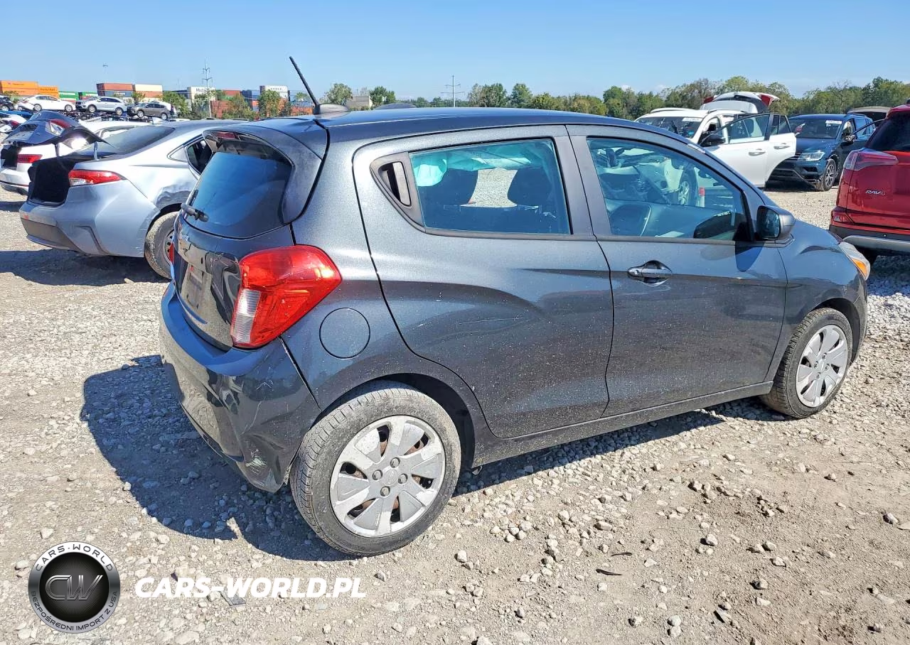 2017 Chevrolet Spark Ls VIN:KL8CA6SA3HC775592 - 3