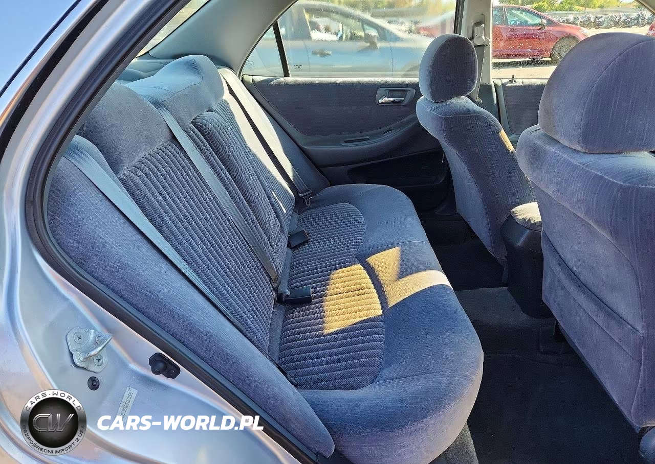 1998 Honda Accord Lx VIN:1HGCG5642WA208028 - 10