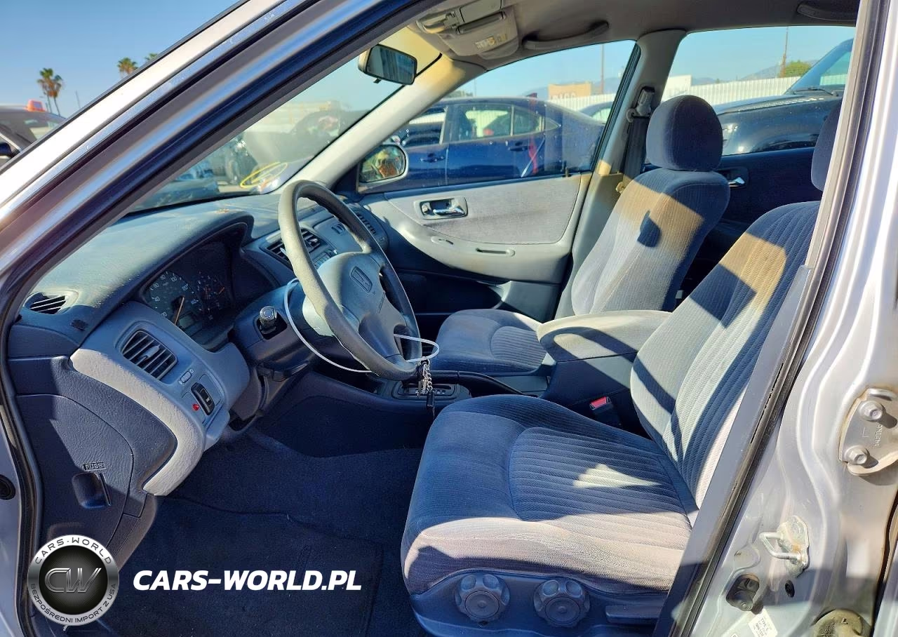 1998 Honda Accord Lx VIN:1HGCG5642WA208028 - 7