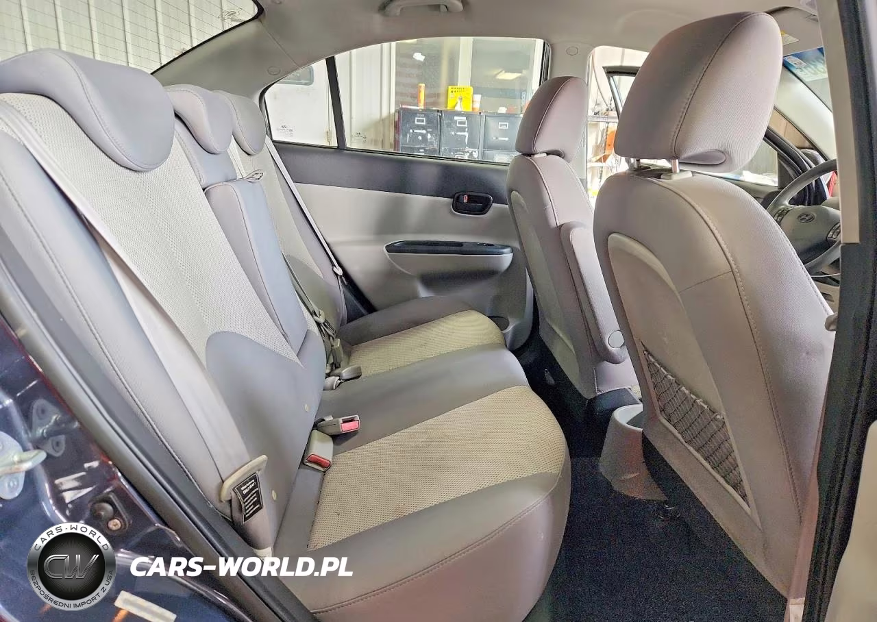 2010 Hyundai Accent Gls VIN:KMHCN4AC8AU500590 - 10