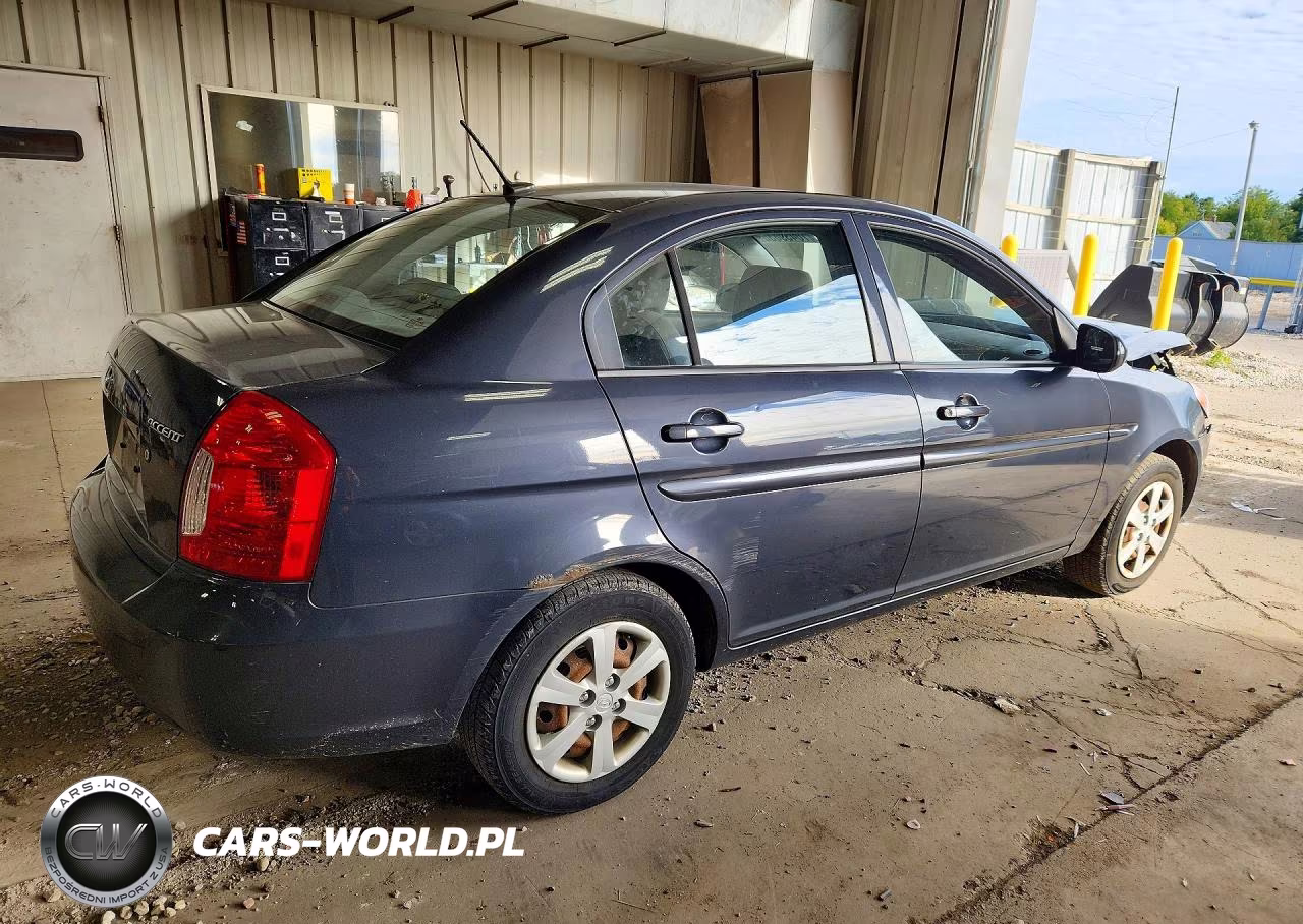 2010 Hyundai Accent Gls VIN:KMHCN4AC8AU500590 - 3