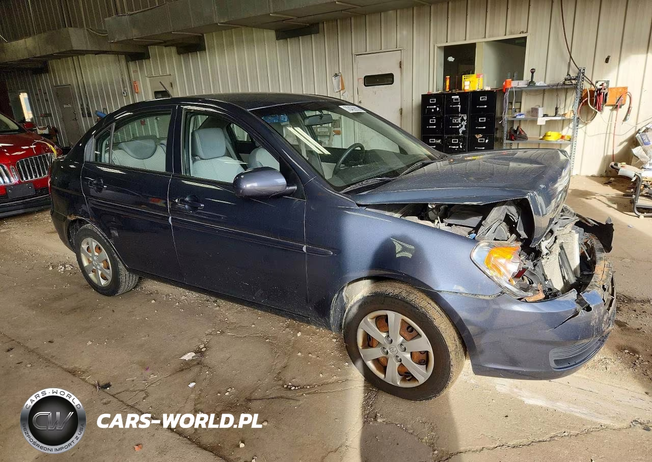 2010 Hyundai Accent Gls VIN:KMHCN4AC8AU500590 - 4