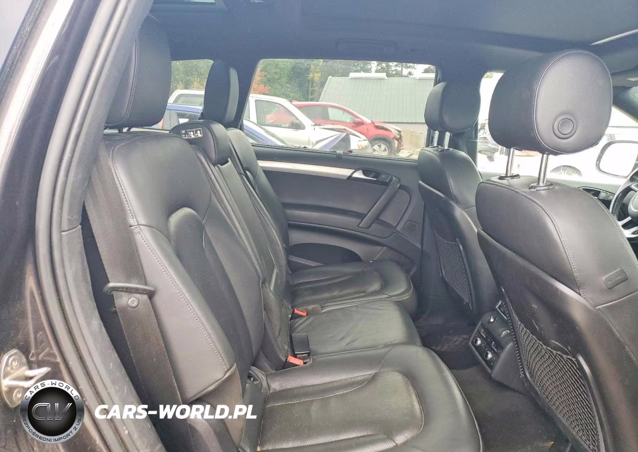 2015 Audi Q7 Prestige VIN:WA1DGAFE3FD001905 - 10