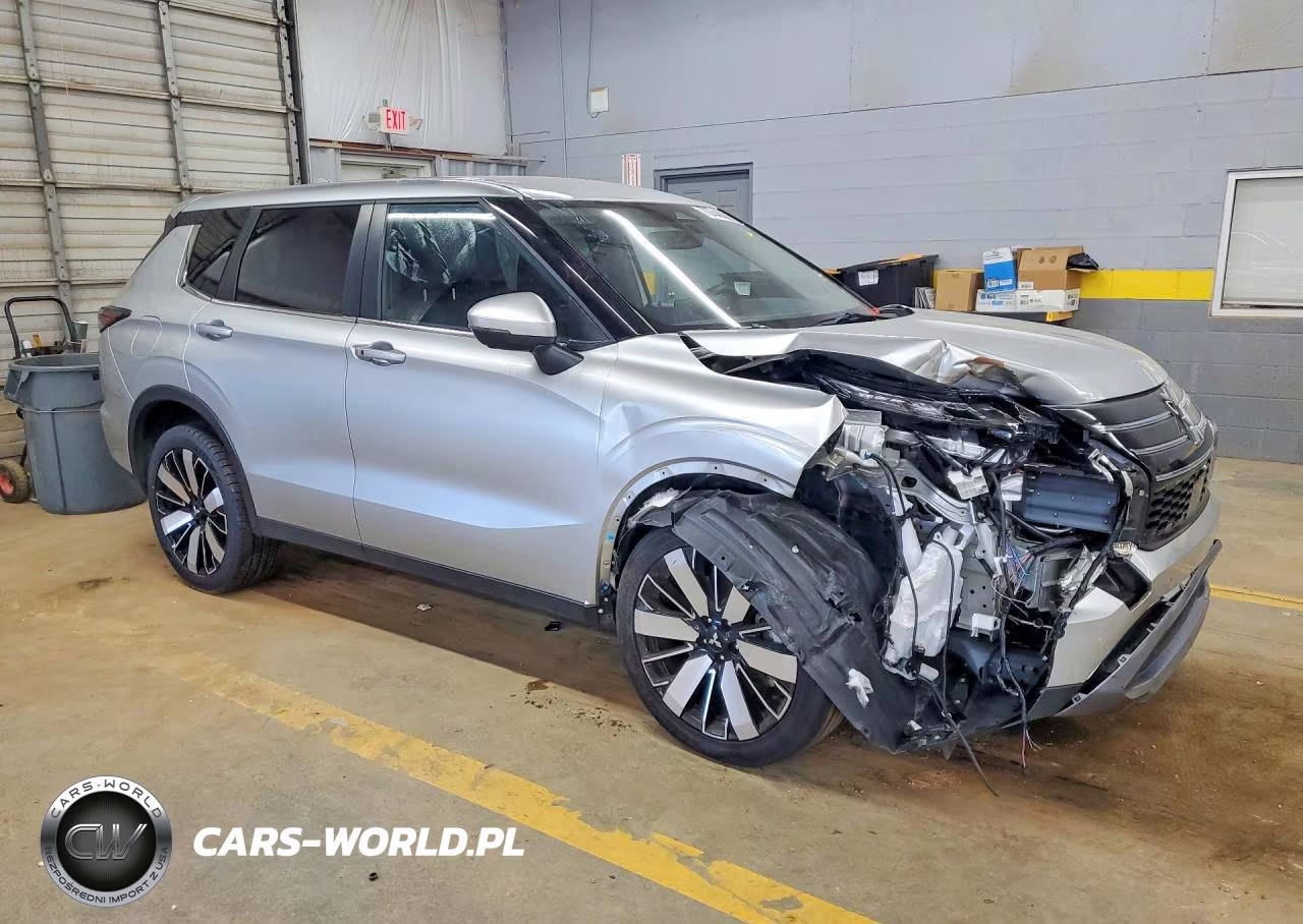 2025 Mitsubishi Outlander Se VIN:JA4J4VA86SZ034009 - 4
