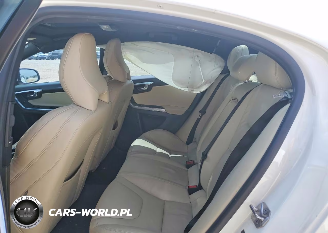 2015 Volvo S60 Platinum VIN:YV149MFMXF2338327 - 10