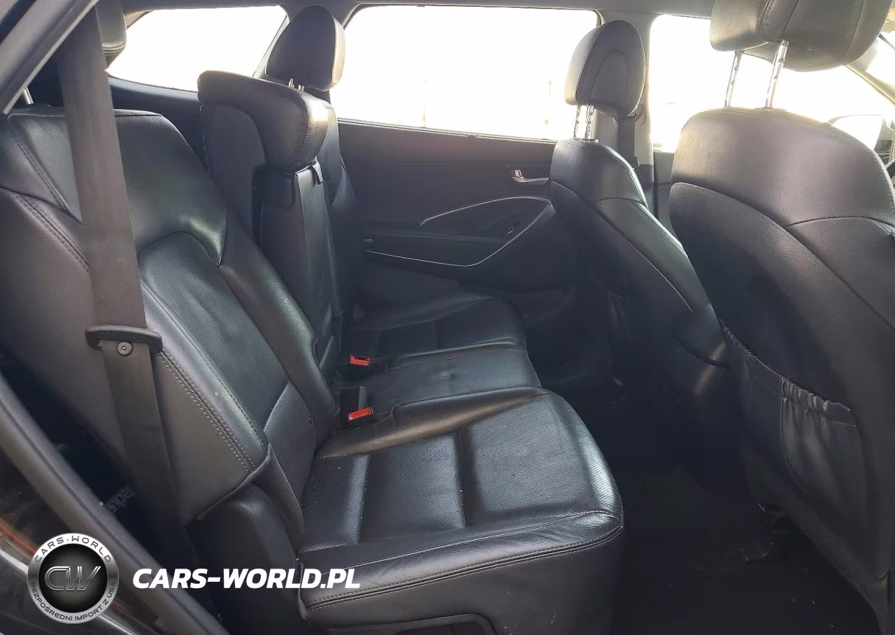 2018 Hyundai Santa Fe Se VIN:KM8SN4HF0JU263816 - 11