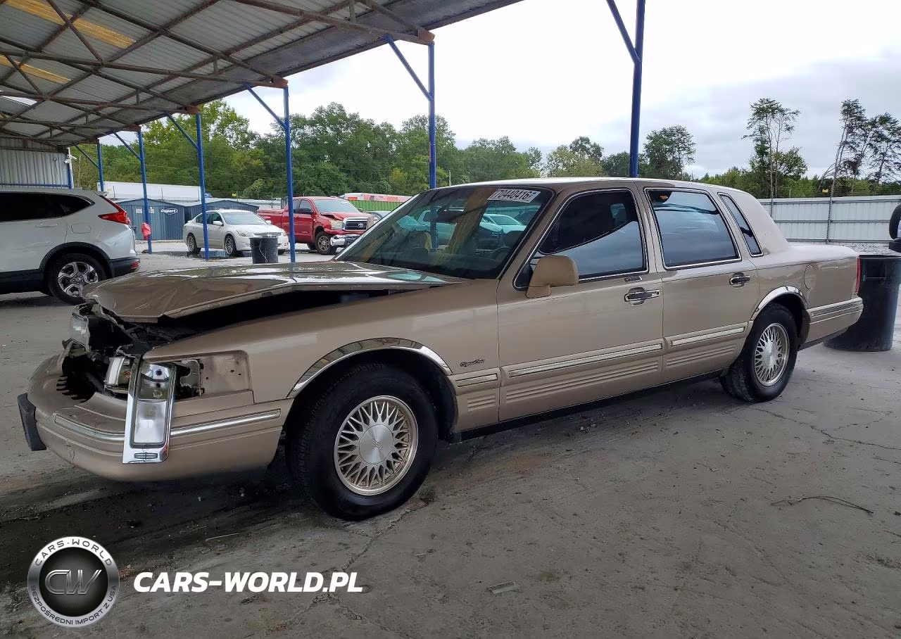1997 Lincoln Town Car Signature VIN:1LNLM82WXVY749877 - 1