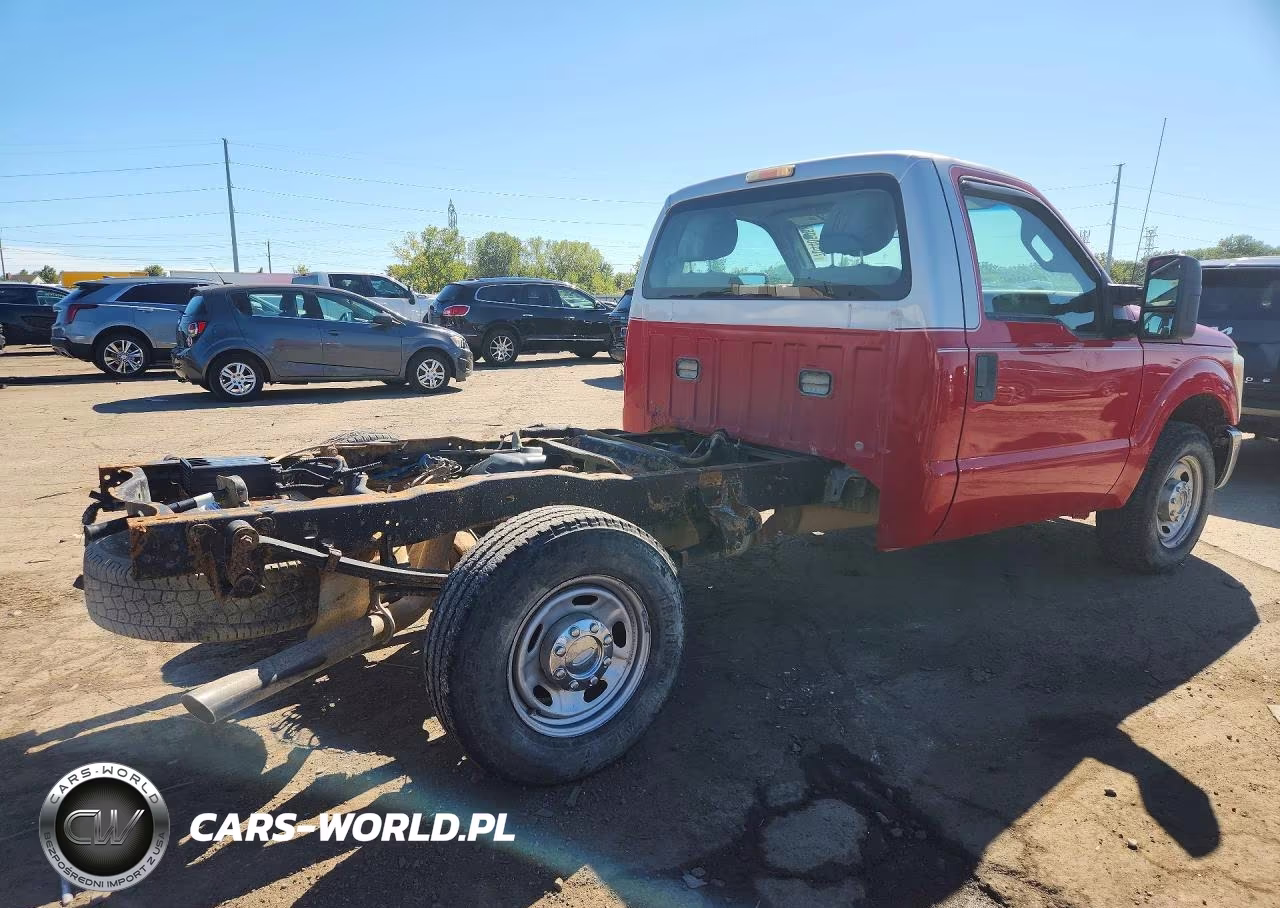 2014 Ford F250 Super Duty VIN:1FTBF2A62EEA19150 - 3