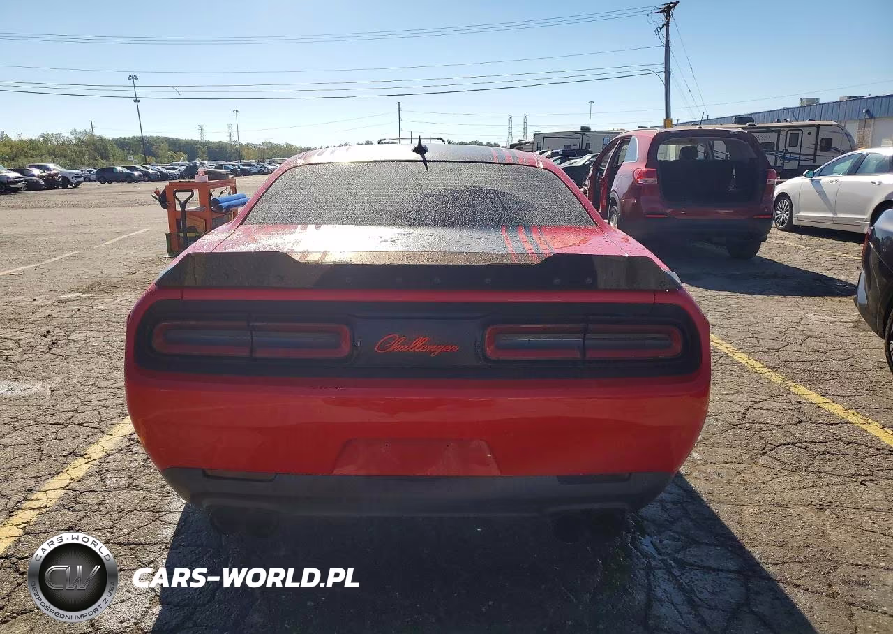 2016 Dodge Challenger R-T Scat Pack VIN:2C3CDZFJ1GH249617 - 6