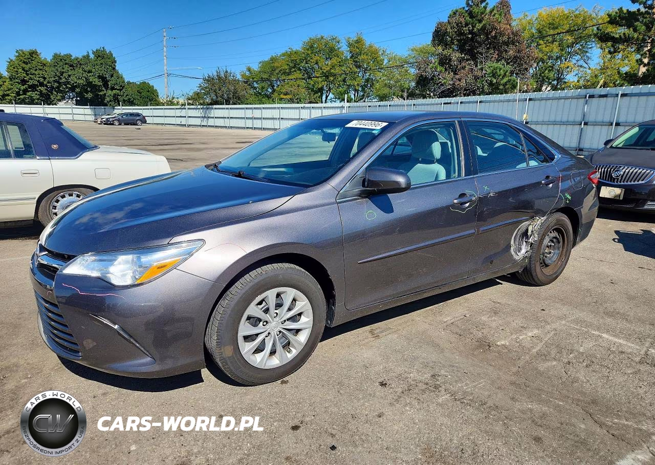 2017 Toyota Camry Le