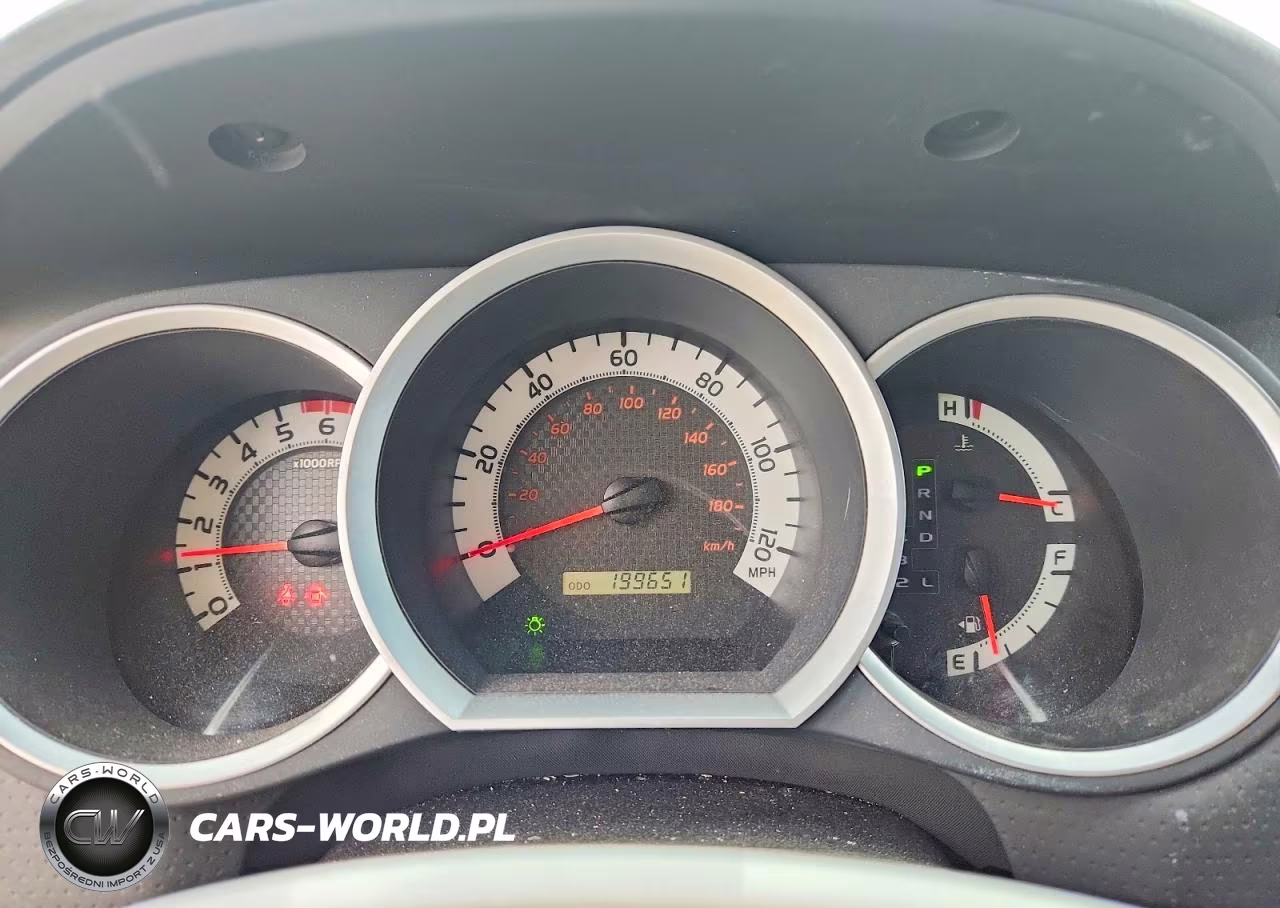 2014 Toyota Tacoma V6 VIN:3TMLU4EN4EM154387 - 9