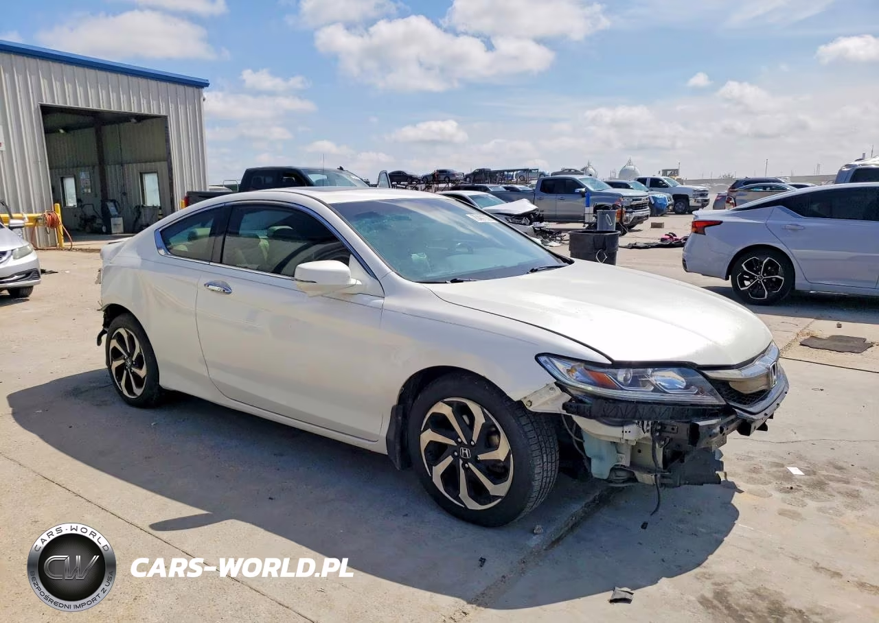 2017 Honda Accord Exl VIN:1HGCT1B8XHA006361 - 4