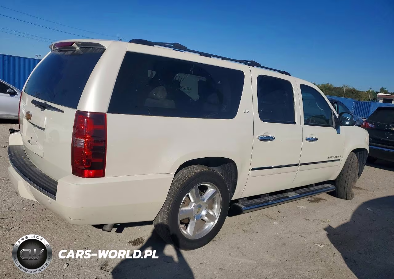 2014 Chevrolet Suburban C1500 Ltz VIN:1GNSCKE09ER184465 - 3