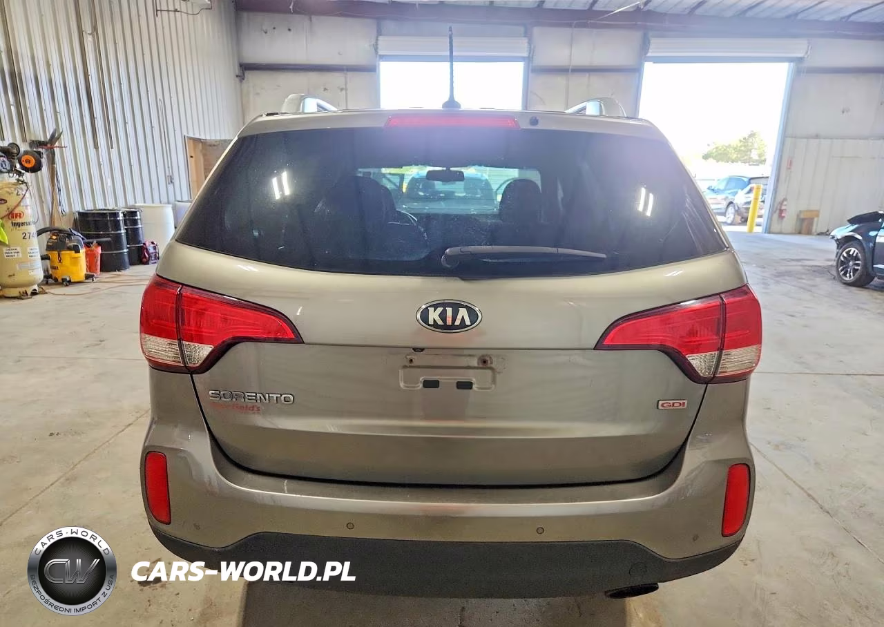 2015 Kia Sorento Lx VIN:5XYKTDA61FG603973 - 6