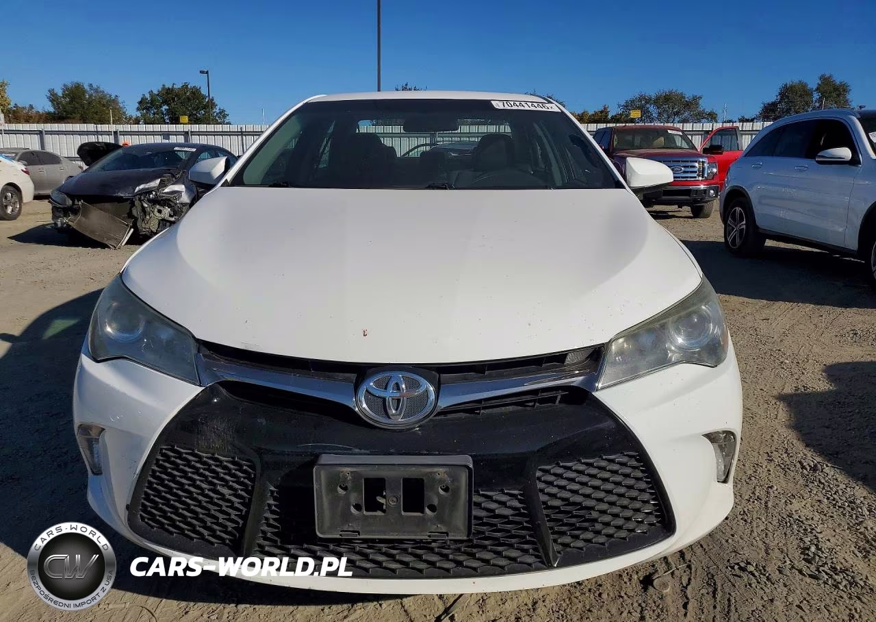 2016 Toyota Camry Se VIN:4T1BF1FKXGU248647 - 5