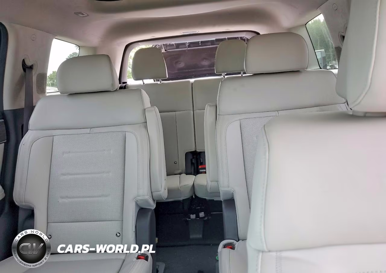 2024 Hyundai Santa Fe Calligraphy VIN:5NMP5DG16RH011149 - 10