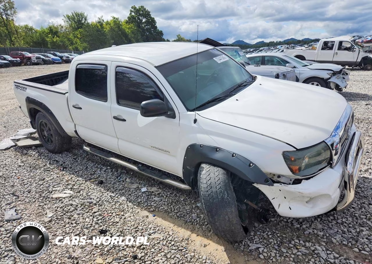 2010 Toyota Tacoma Double Cab Long Bed VIN:5TEMU4FN9AZ688582 - 4