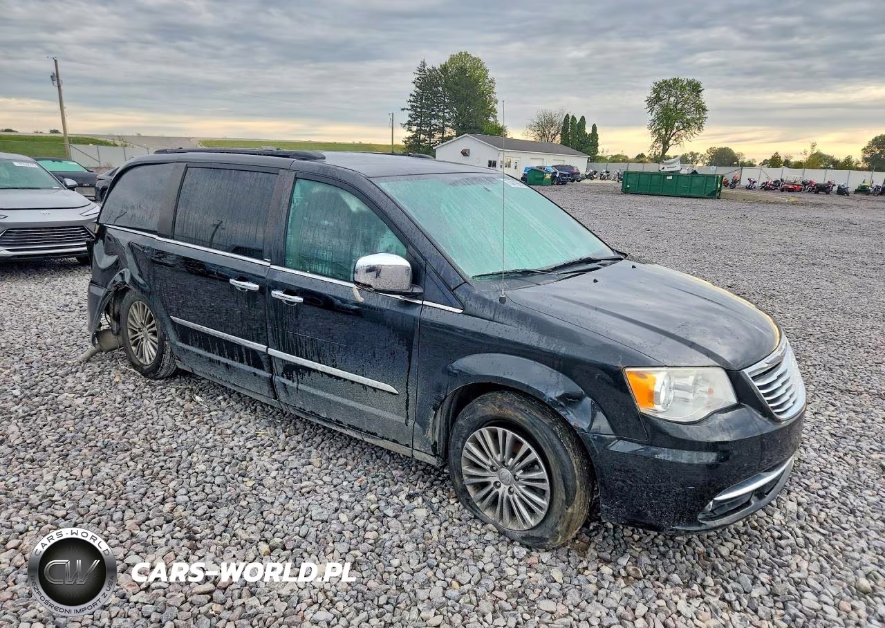 2014 Chrysler Town-Country VIN:2C4RC1CG5ER231812 - 4