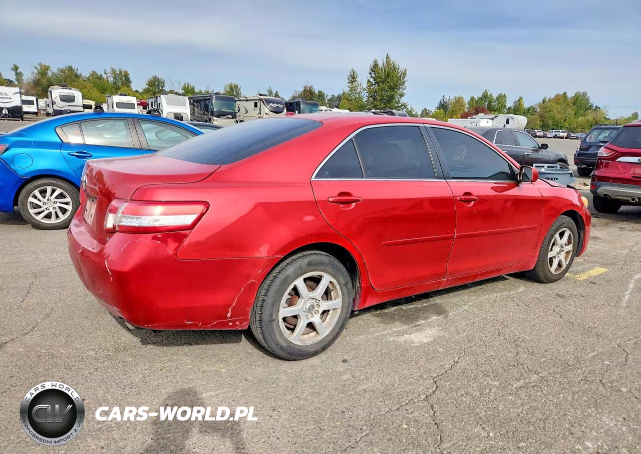 2011 Toyota Camry Le VIN:4T1BF3EK1BU157983 - 3