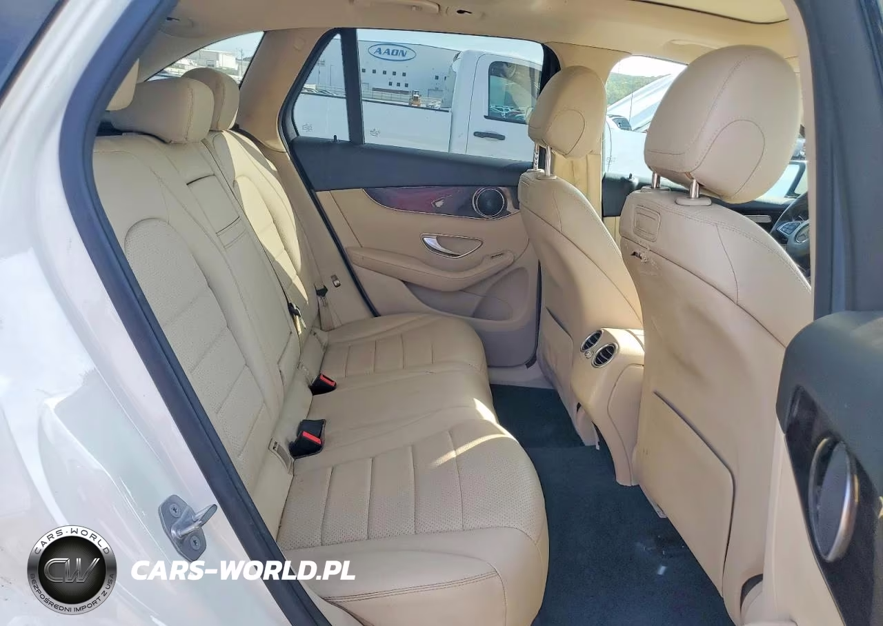 2018 Mercedes-Benz Glc 300 4Matic VIN:WDC0G4KB8JV107216 - 11