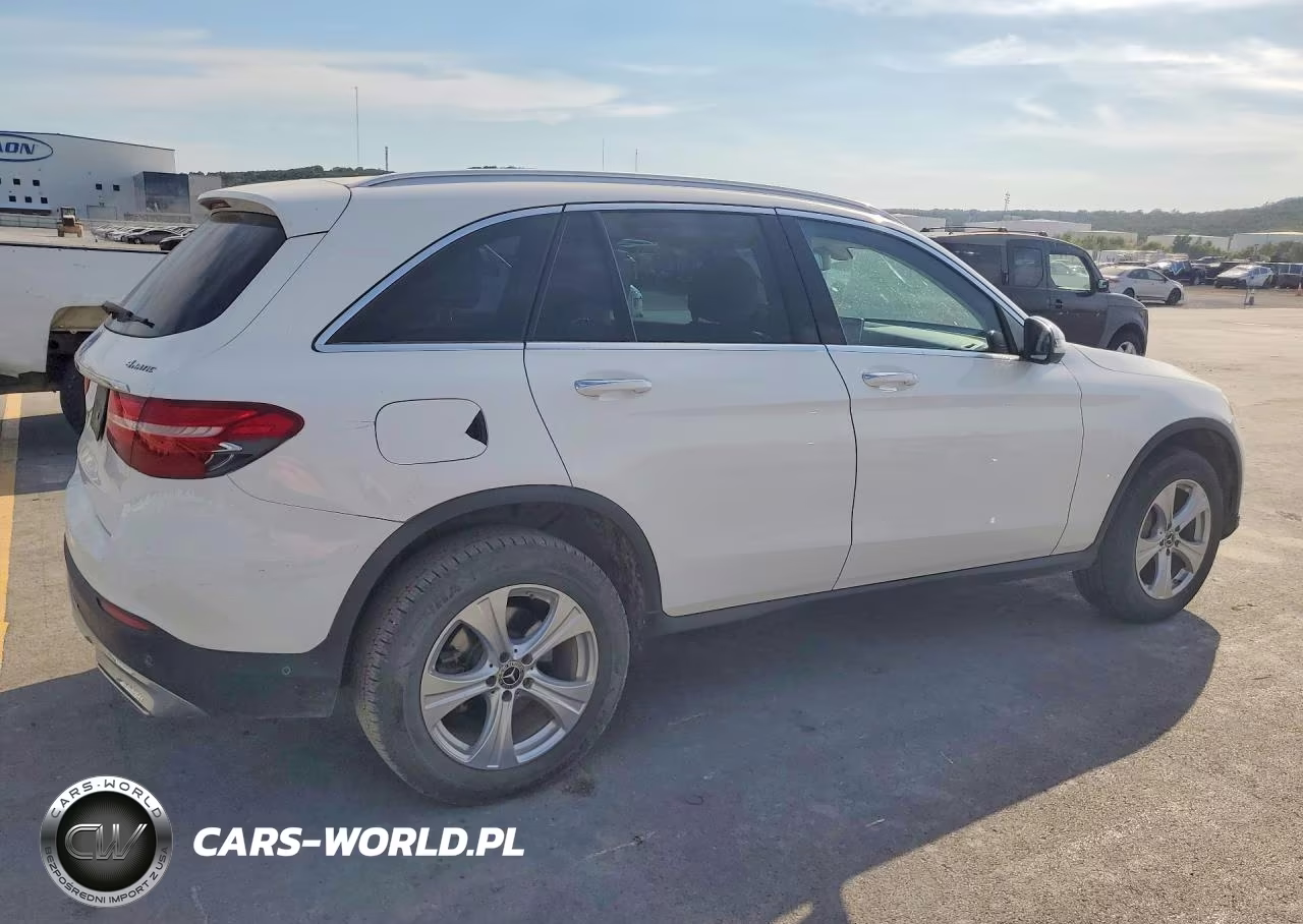 2018 Mercedes-Benz Glc 300 4Matic VIN:WDC0G4KB8JV107216 - 3