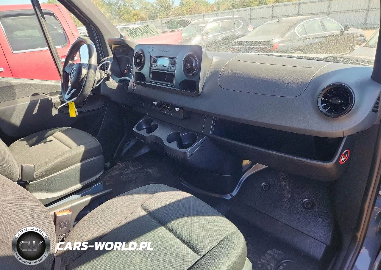 2019 Mercedes-Benz Sprinter 3500 Delivery Van VIN:WD4PF1CD1KP124098 - 8