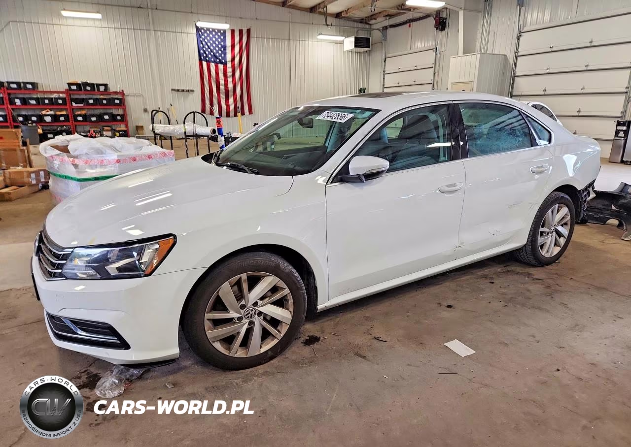 2018 Volkswagen Passat Se VIN:1VWBA7A36JC019155 - 1