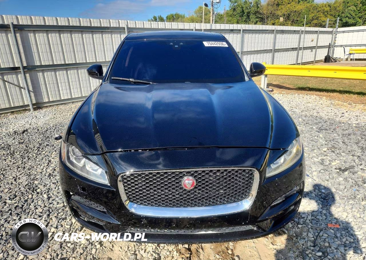 JAGUAR F-PACE PRE VIN:SADCK2GX6KA395177 - 5