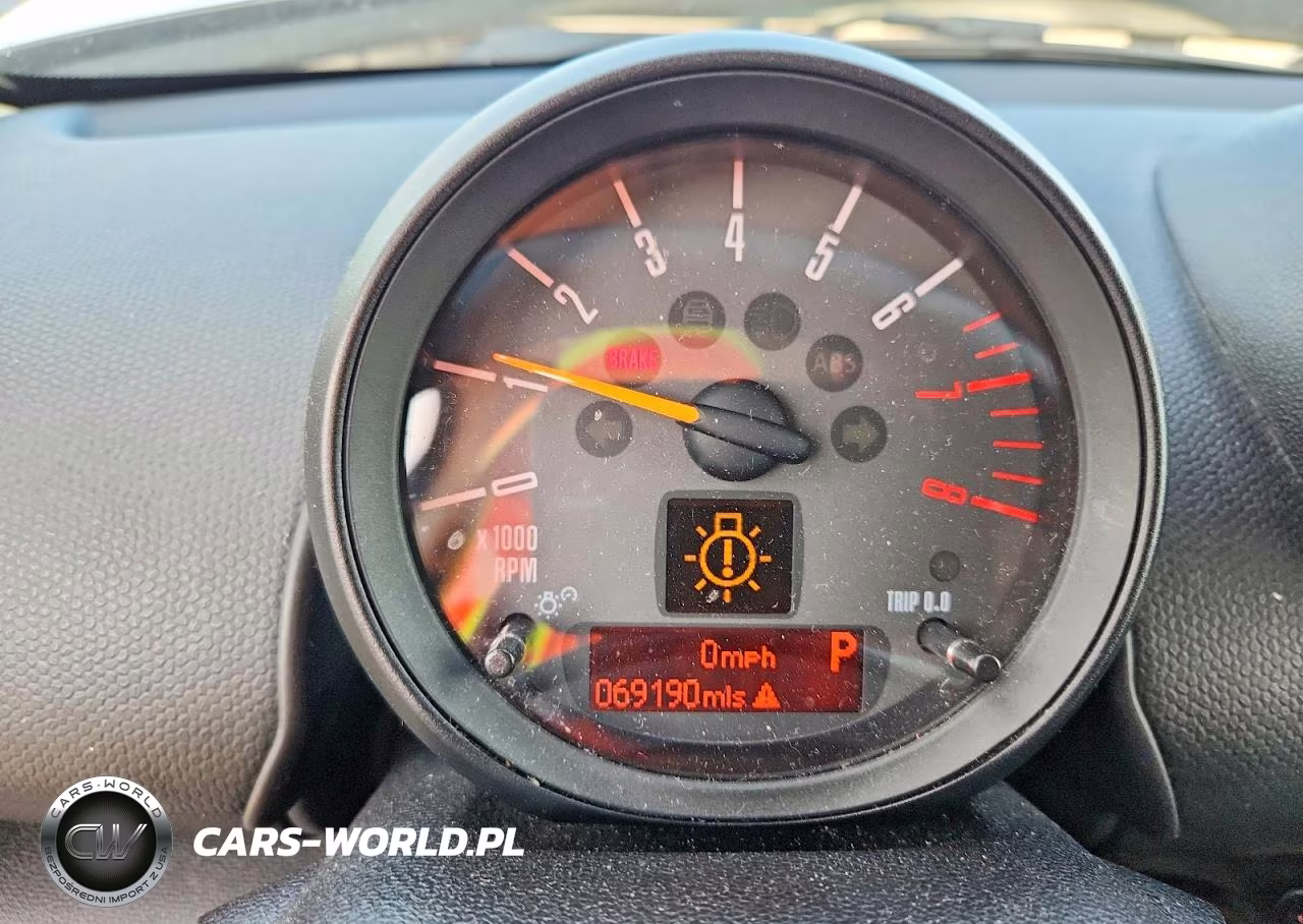 2015 Mini Cooper Countryman VIN:WMWZB3C54FWR45563 - 9