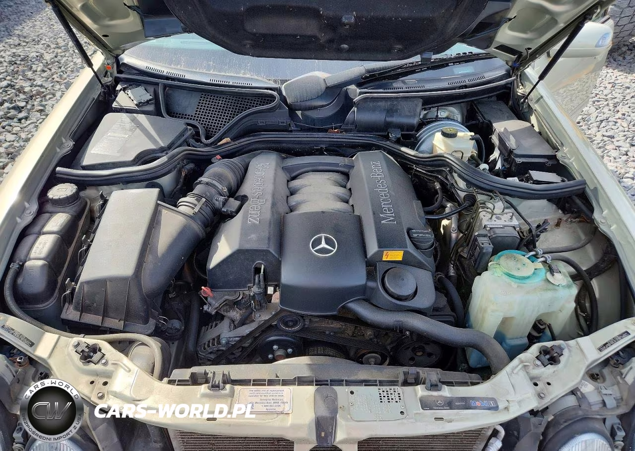 2000 Mercedes-Benz E 320 VIN:WDBJF65J3YB114676 - 11