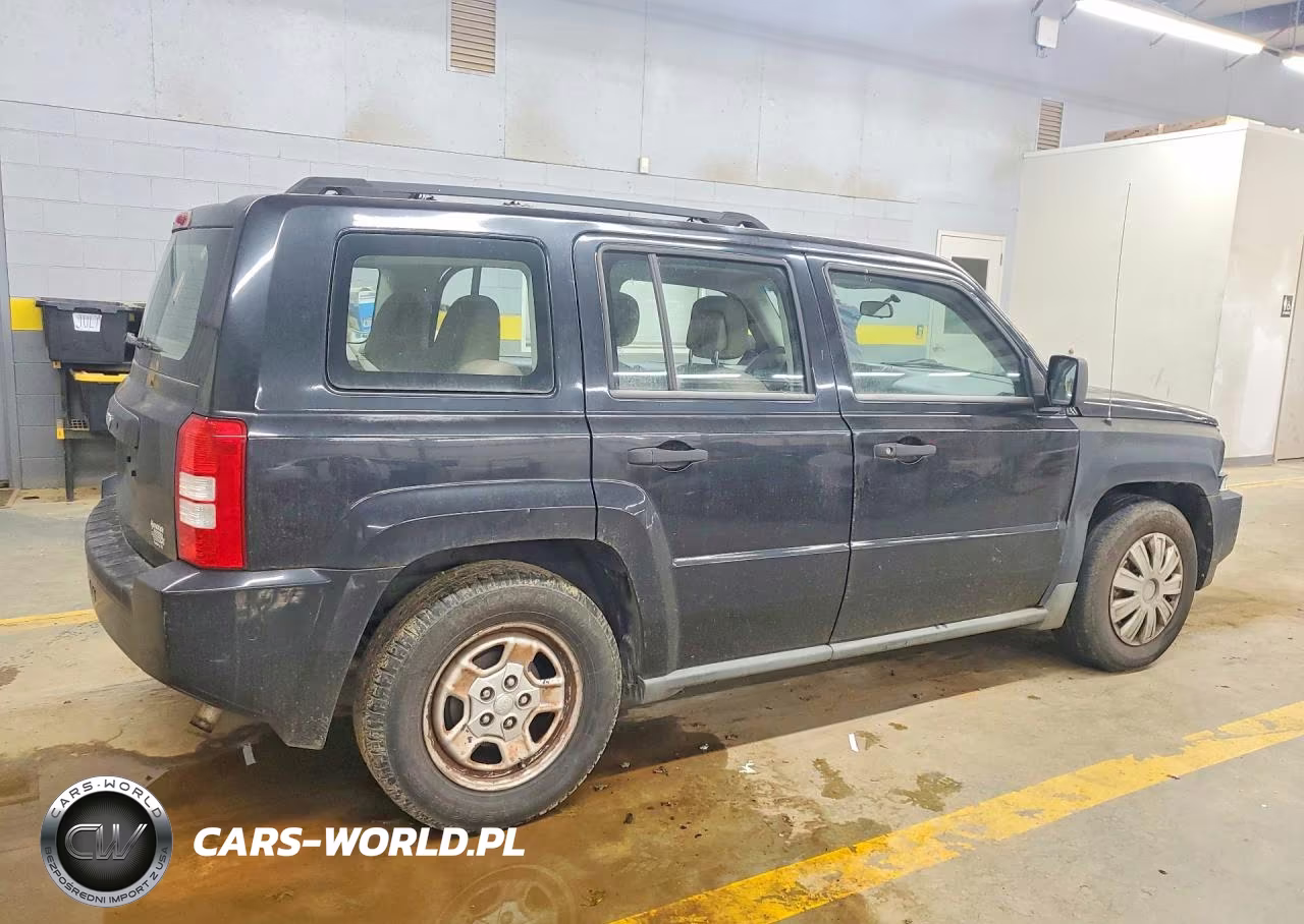 2010 Jeep Patriot Sport VIN:1J4NT2GA3AD502660 - 3
