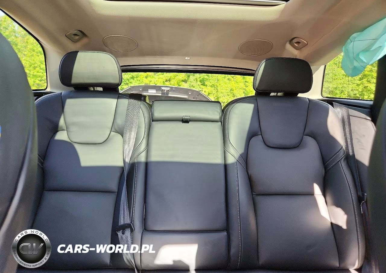 2026 Volvo Xc60 Ultra VIN:YV4M12RM3T1446333 - 10