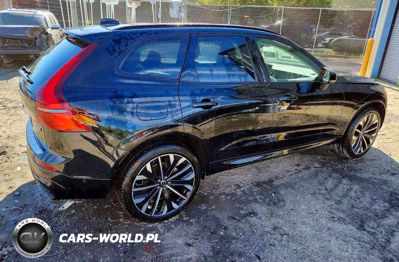 2026 Volvo Xc60 Ultra VIN:YV4M12RM3T1446333 - 3