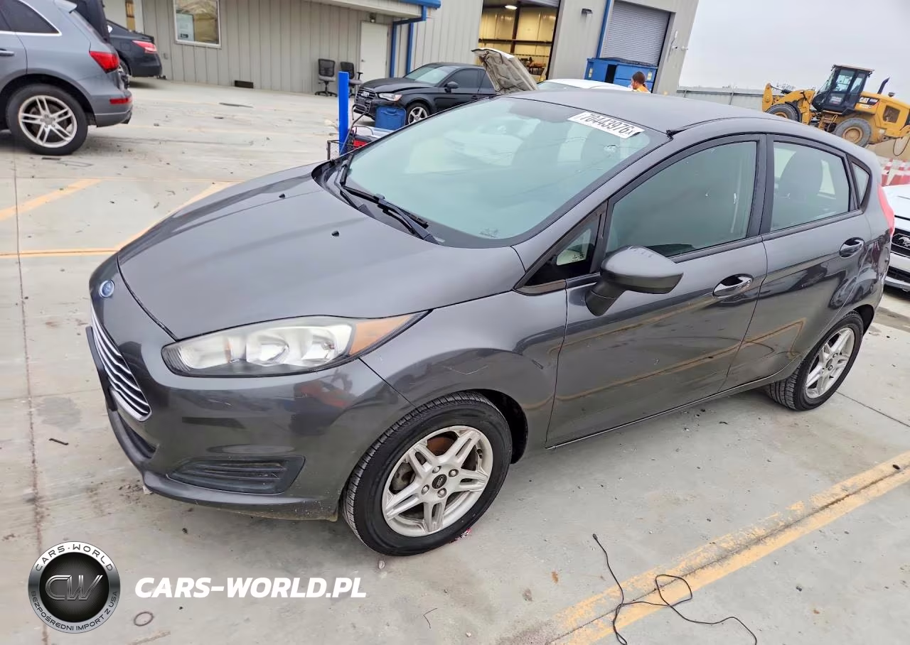 2017 Ford Fiesta Se VIN:3FADP4EJ1HM102394 - 1