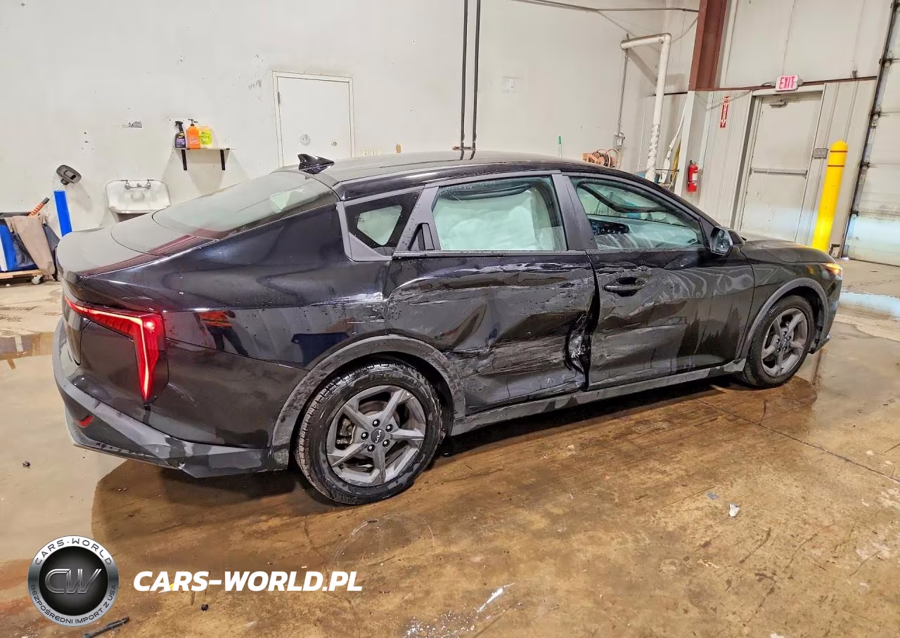 2025 Kia K4 Lxs VIN:3KPFT4DE1SE091238 - 3