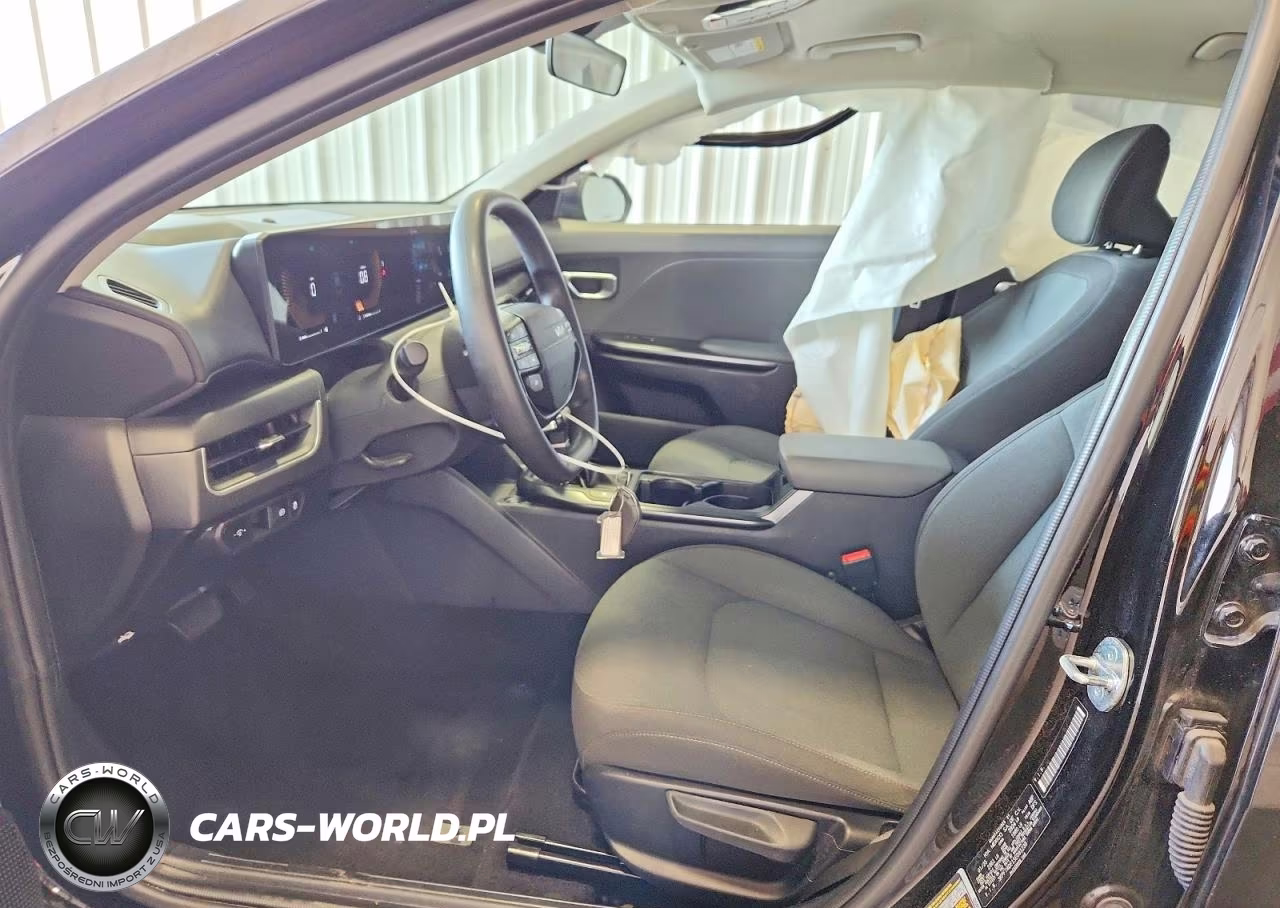 2025 Kia K4 Lxs VIN:3KPFT4DE1SE091238 - 7