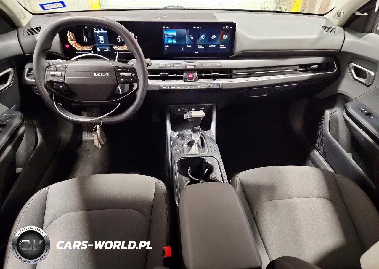 2025 Kia K4 Lxs VIN:3KPFT4DE1SE091238 - 8