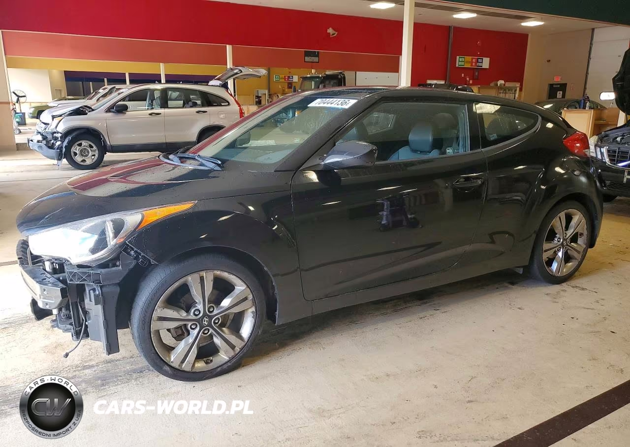 2016 Hyundai Veloster Base