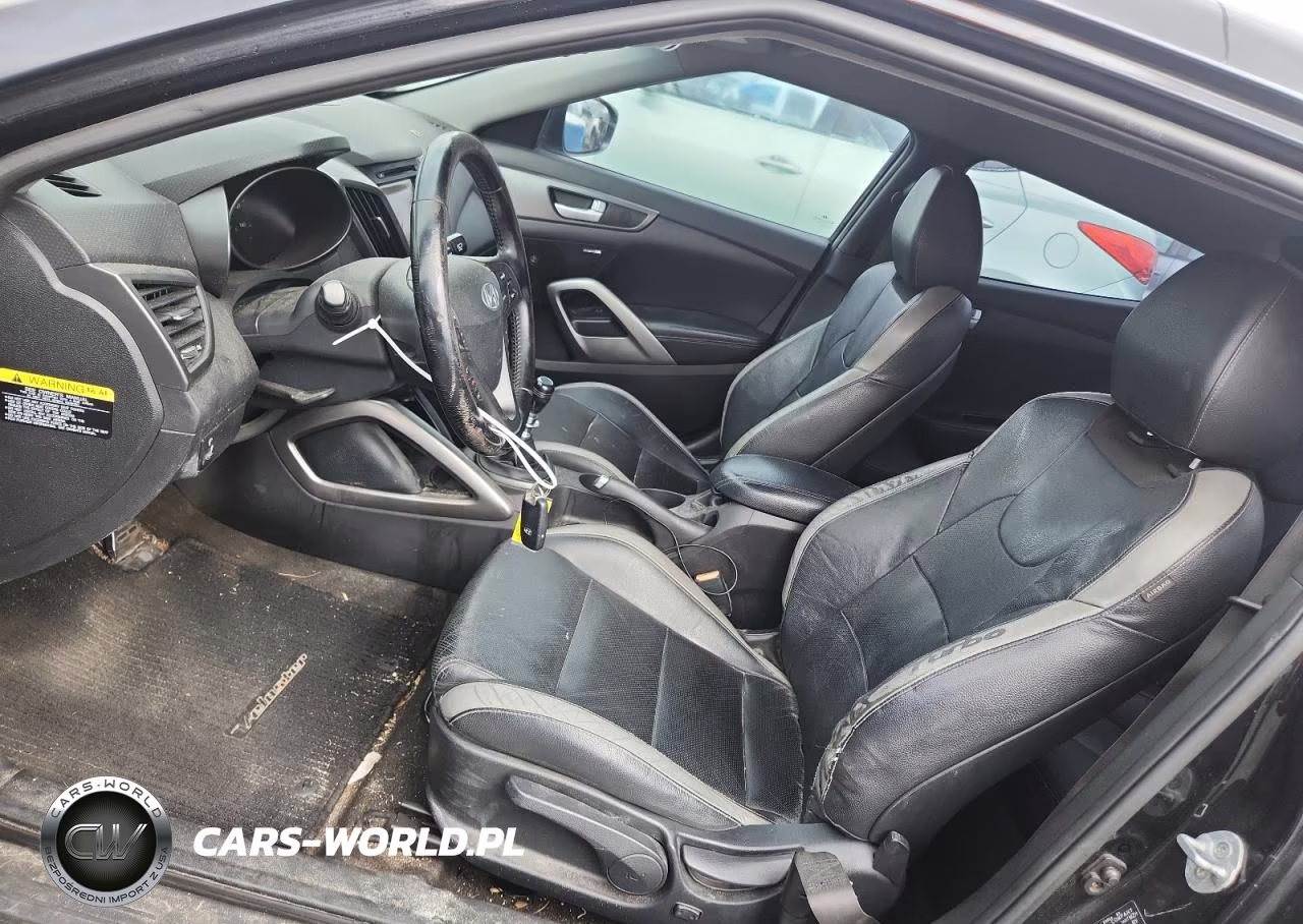 2015 Hyundai Veloster Turbo VIN:KMHTC6AE0FU220365 - 7