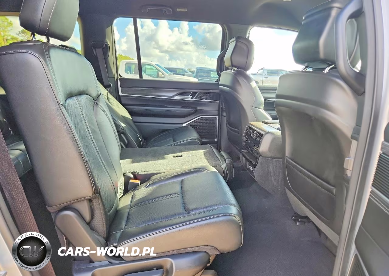 2023 Jeep Wagoneer L Series Ii VIN:1C4SJRBP1PS562766 - 11