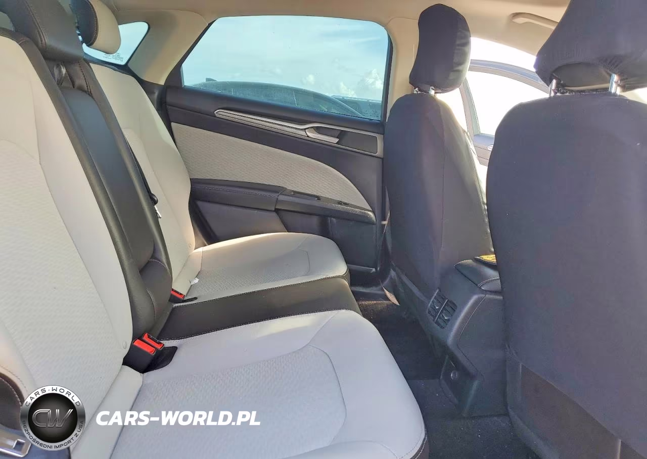 2019 Ford Fusion Se VIN:3FA6P0HD8KR283009 - 10