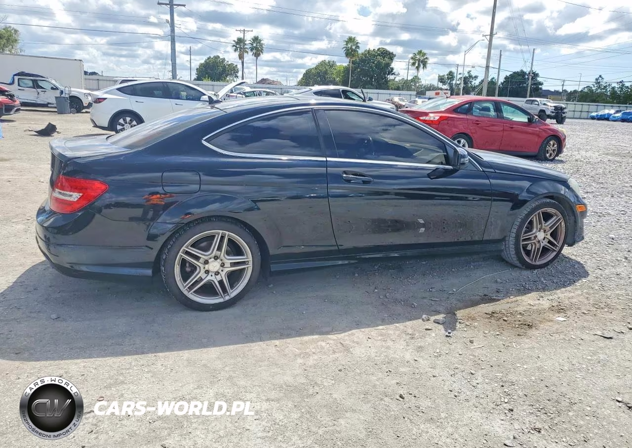 2013 Mercedes-Benz C 250 VIN:WDDGJ4HB3DF988408 - 3