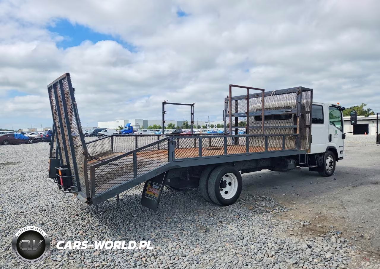2014 Isuzu Npr Hd - Box Truck VIN:54DC4J1B1ES804242 - 3