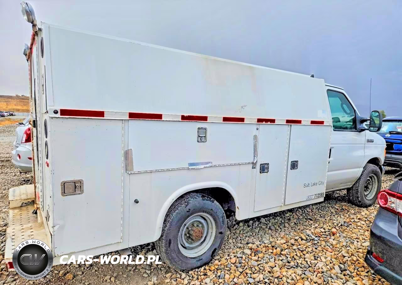 2007 Ford Econoline E350 Super Duty Cutaway Van VIN:1FDSE35L77DA91863 - 3