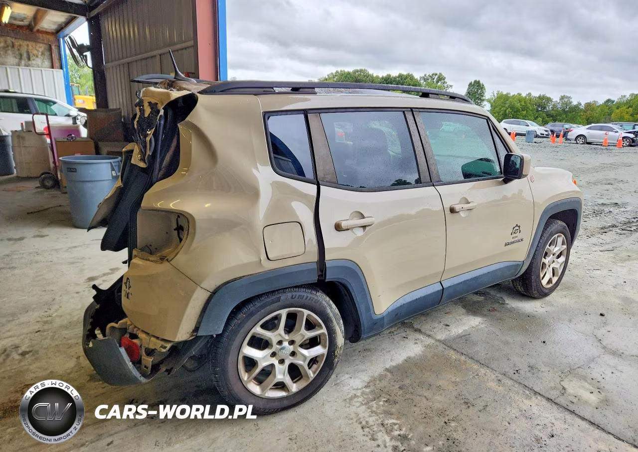 2015 Jeep Renegade Latitude VIN:ZACCJABT0FPB65768 - 3