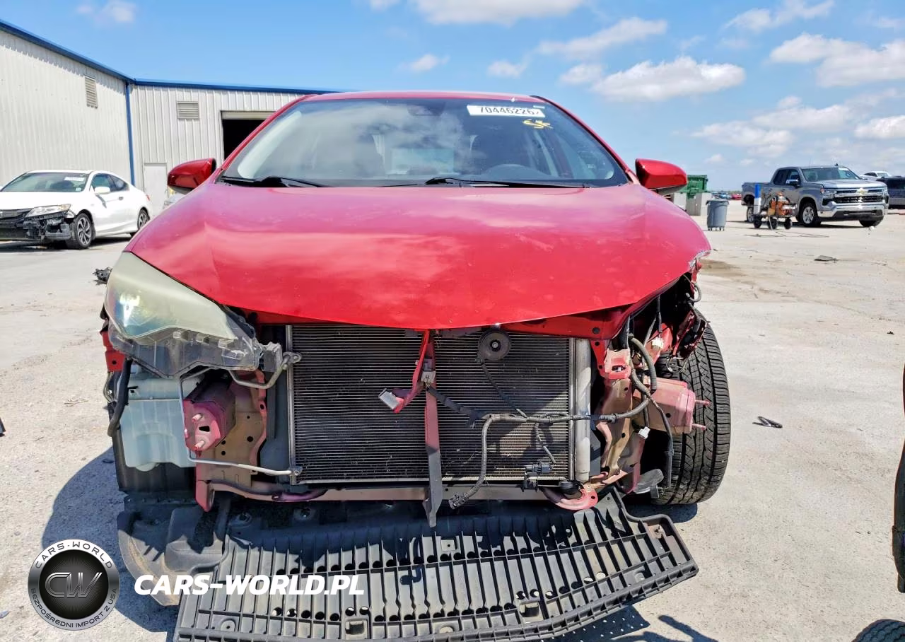 2017 Toyota Corolla Le VIN:5YFBURHE2HP730981 - 5